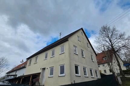 Wohnung Lonsee - 6 Zimmer, 140 m&sup2;, 1.300&euro; | Angebot:26665993