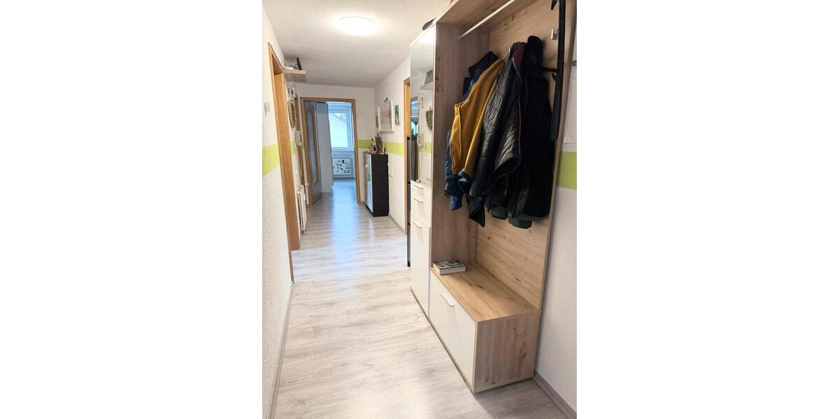 Dachgeschoßwohnung Illertissen - 4 Zimmer, 74 m&sup2;, 239.000&euro; | Angebot:26637443