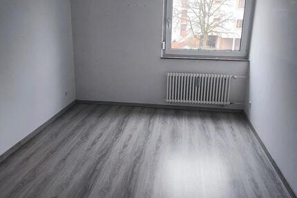 Wohnung Ulm Söflingen - 4 Zimmer, 105 m&sup2;, 490&euro; | Angebot:26326701