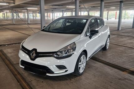Renault Clio 108.000 km 6.750 &euro; Neu-Ulm 89231