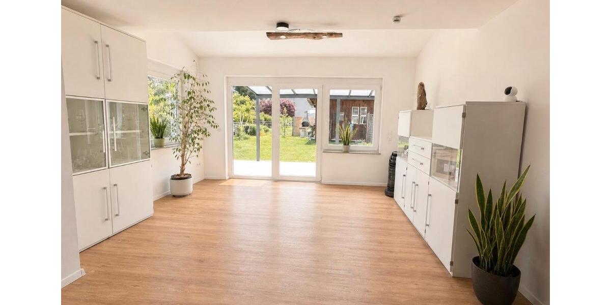 Reihenhaus Weißenhorn - 4 Zimmer, 130 m&sup2;, 1.680&euro; | Angebot:26471989