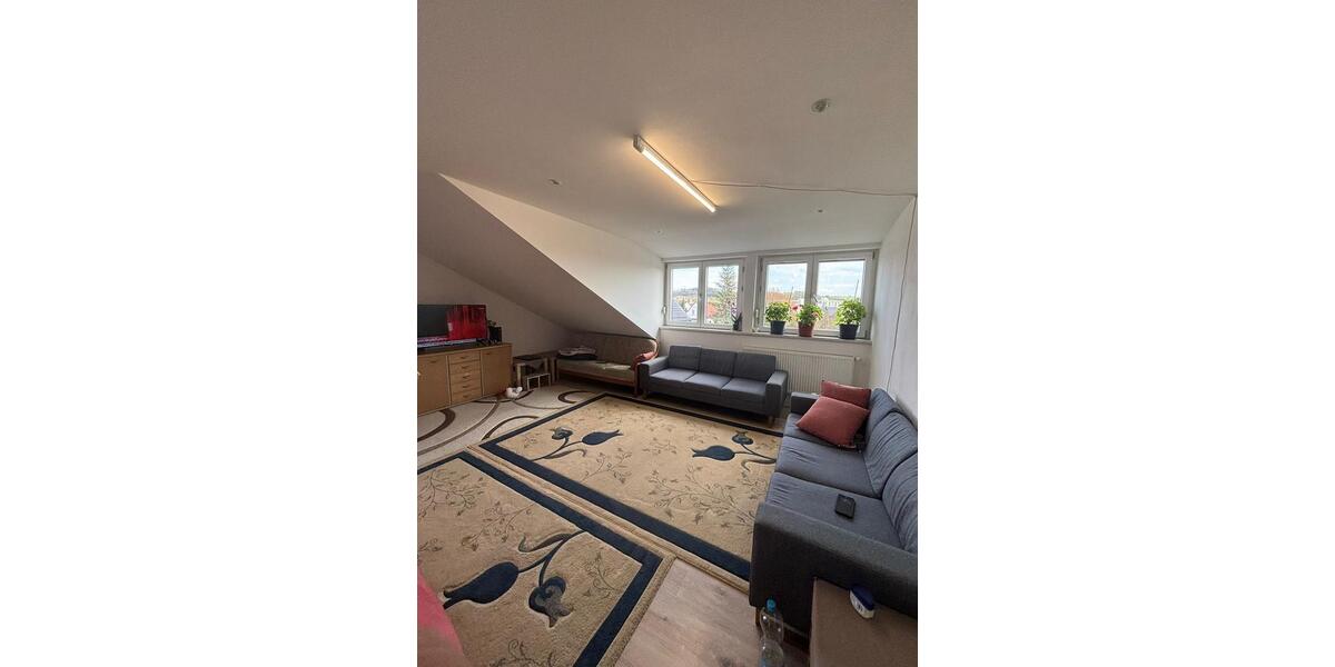 Dachgeschoßwohnung Ehingen (Donau) - 4 Zimmer, 110 m&sup2;, 1.100&euro; | Angebot:26266029