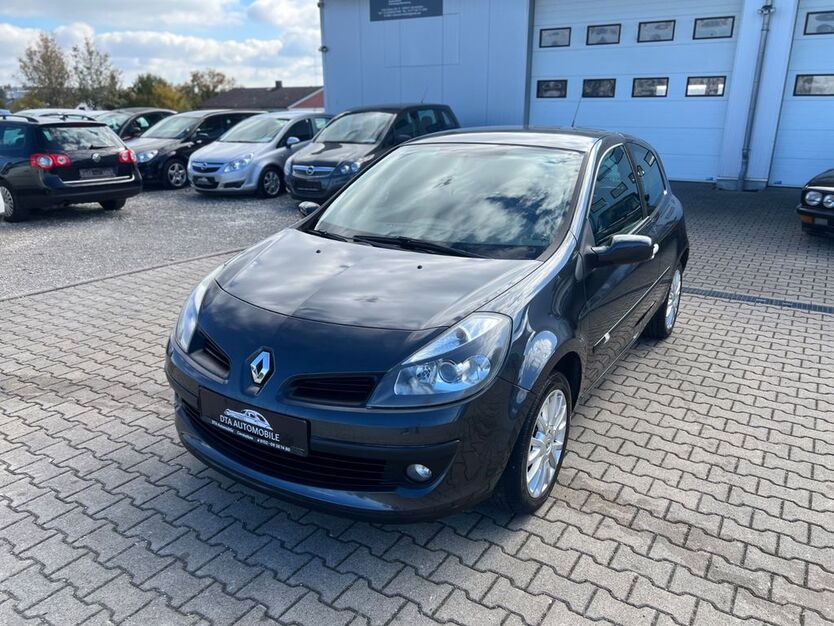 Renault Clio 126.000 km 2.950 € Gerstetten 89547