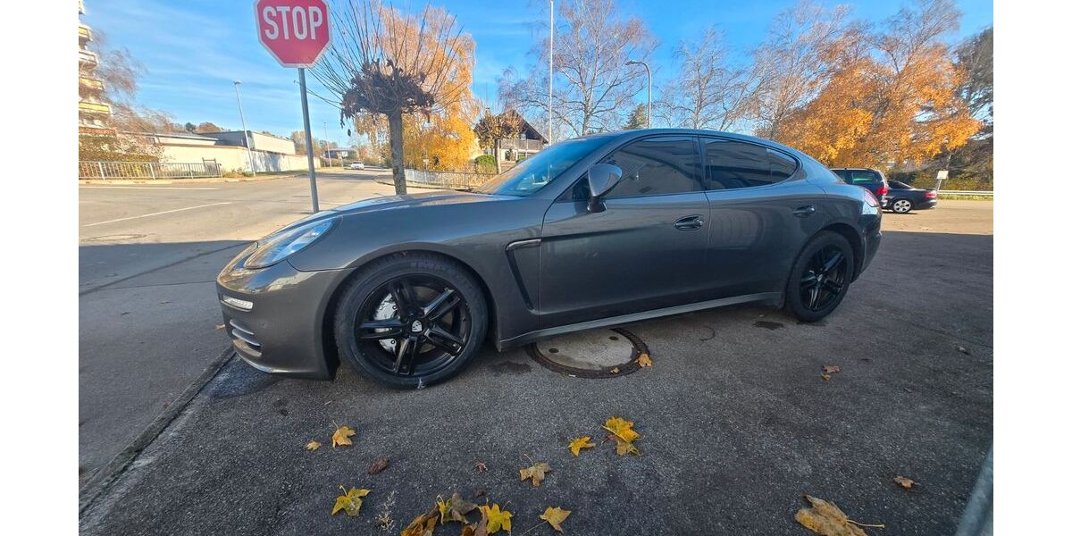 Porsche Panamera 35.000 km 39.999 &euro; Senden 89250