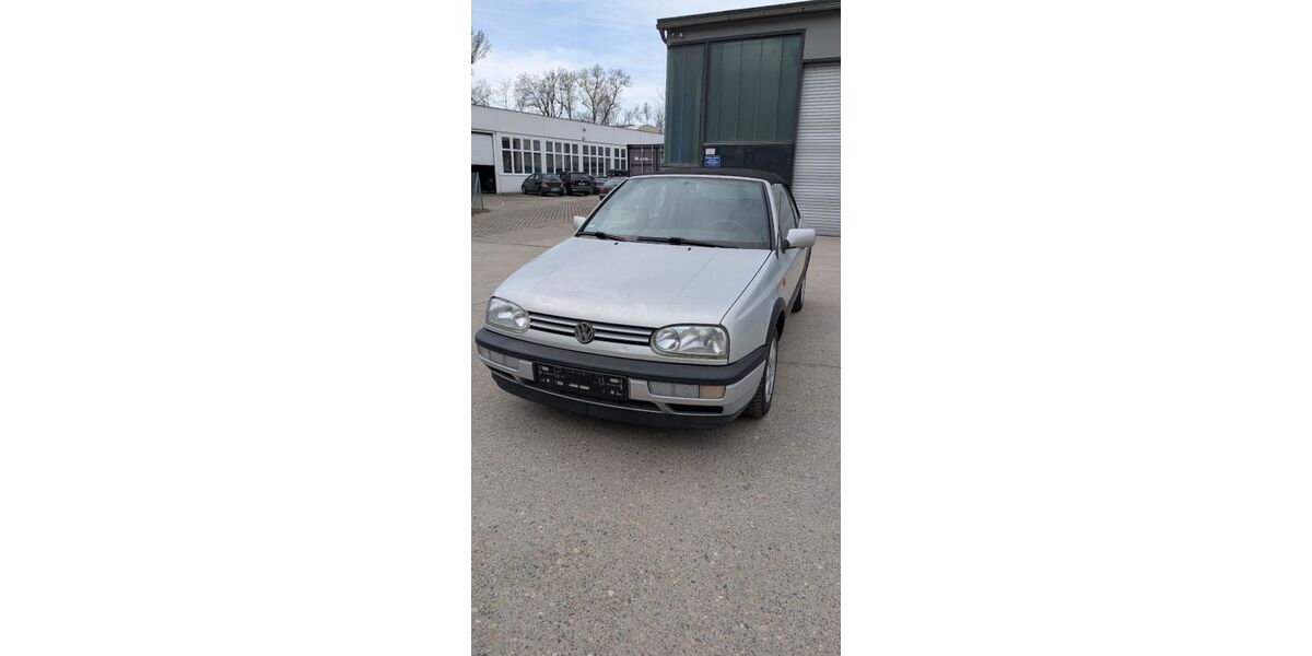 VW Golf 125.000 km 5.650 &euro; Günzburg 89312