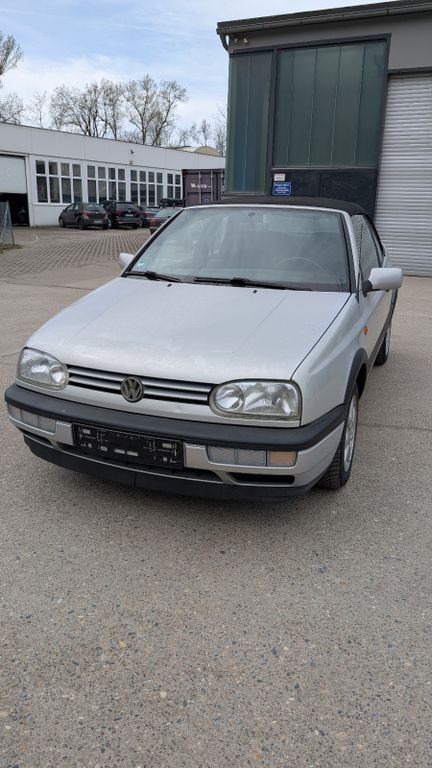 VW Golf 125.000 km 5.650 € Günzburg 89312