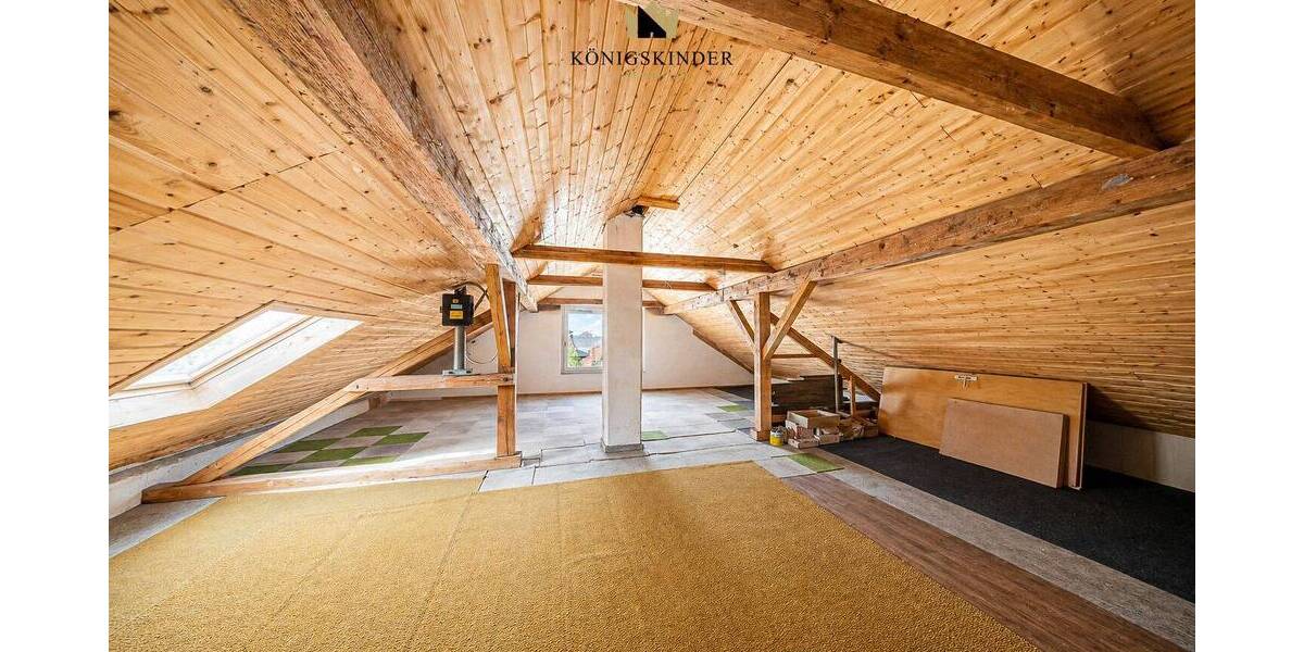 Mehrfamilienhaus, Wohnhaus Vöhringen - 6 Zimmer, 160 m&sup2;, 570.000&euro; | Angebot:26417353