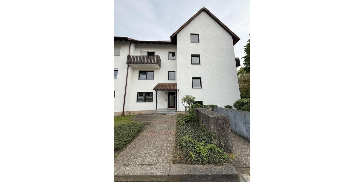 Etagenwohnung Günzburg - 3 Zimmer, 107 m&sup2;, 1.100&euro; | Angebot:26477255