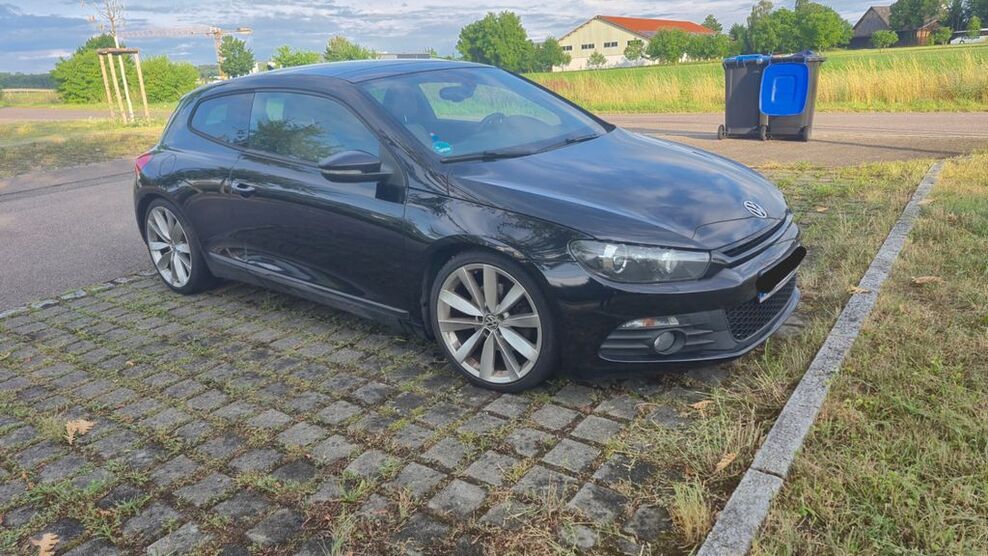 VW Scirocco 142.000 km 8.200 € Vöhringen (Iller) 89269