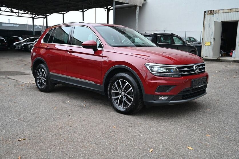 VW Tiguan 83.000 km 22.490 € Ulm 89077