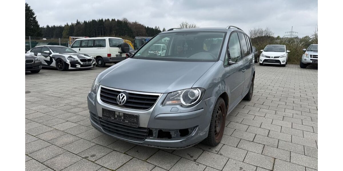 VW Touran 315.000 km 1.790 &euro; Vöhringen/Illerberg 89269