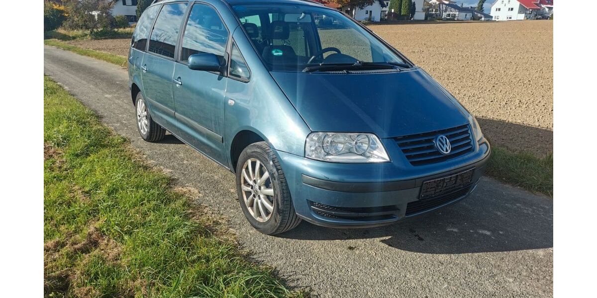 VW Sharan 310.000 km 2.499 € Staig / Steinberg 89195