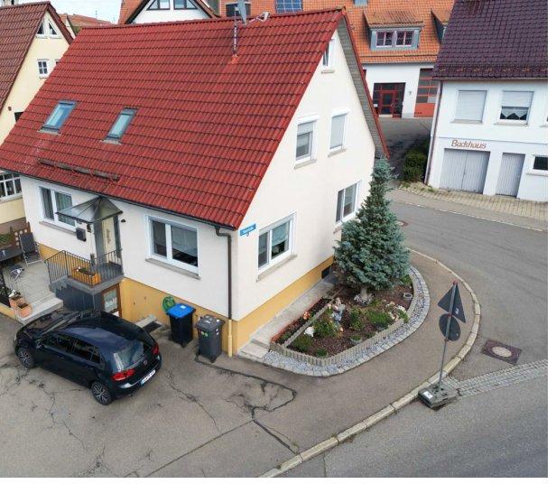 Einfamilienhaus Laichingen - 5 Zimmer, 125 m&sup2;, 900&euro; | Angebot:26463066