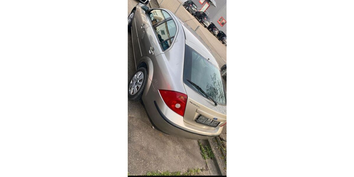Ford Mondeo 170.000 km 1.099 &euro; Offingen 89362