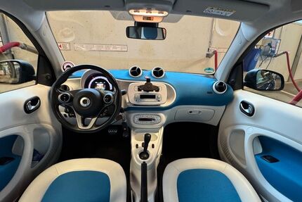 Smart ForTwo 38.500 km 8.900 &euro; Ulm 89077