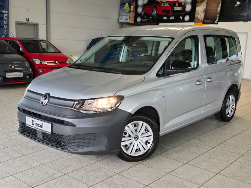 VW Caddy 139.000 km 16.999 € Ichenhausen 89335