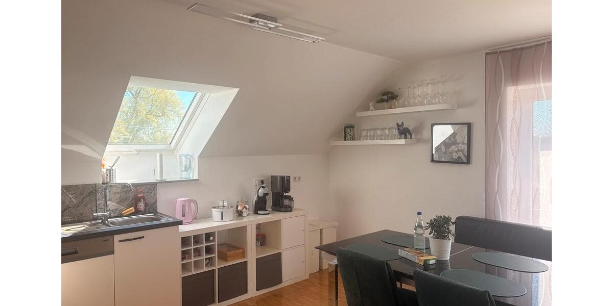 Dachgeschoßwohnung Leipheim - 3 Zimmer, 90 m&sup2;, 1.000&euro; | Angebot:26322579