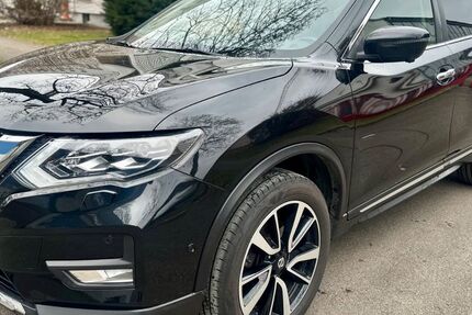 Nissan X-Trail 76.976 km 17.700 &euro; Ulm 89079