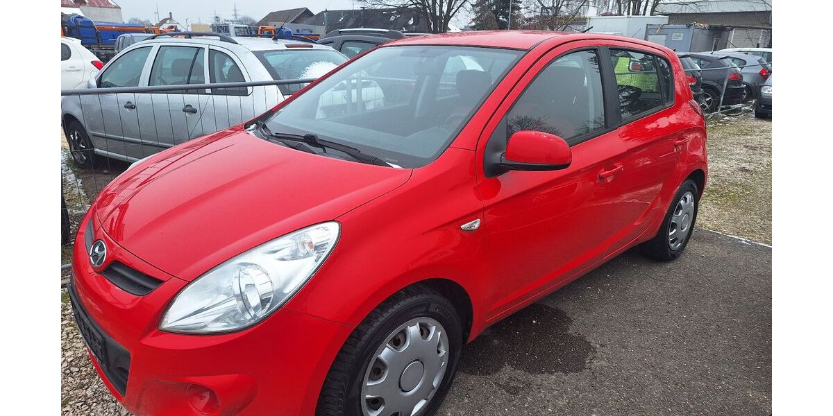 Hyundai i20 218.150 km 1.300 &euro; Neu Ulm 89231