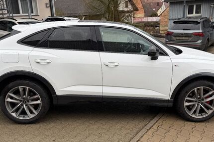 Audi Q3 9.922 km 51.527 &euro; Ulm 89079