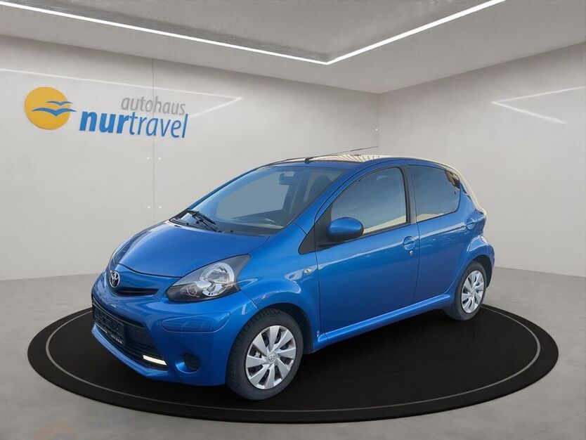 Aygo (X)