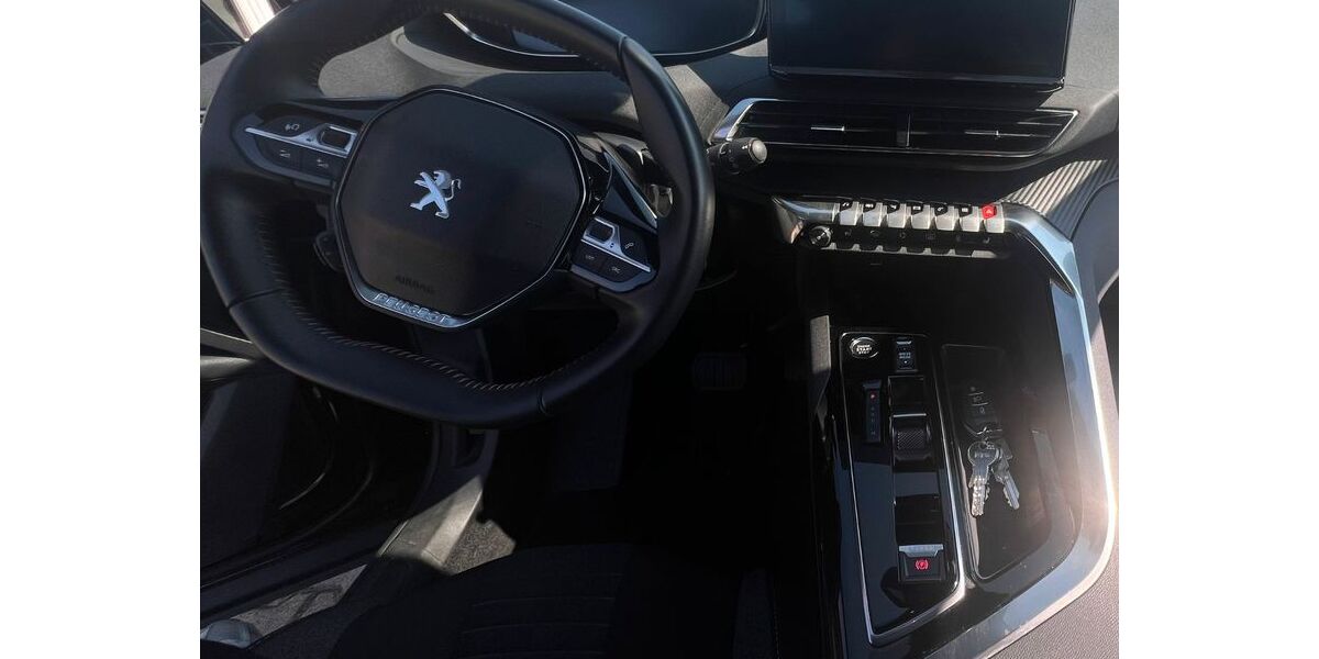 Peugeot 3008 56.000 km 22.999 &euro; Laichingen 89150
