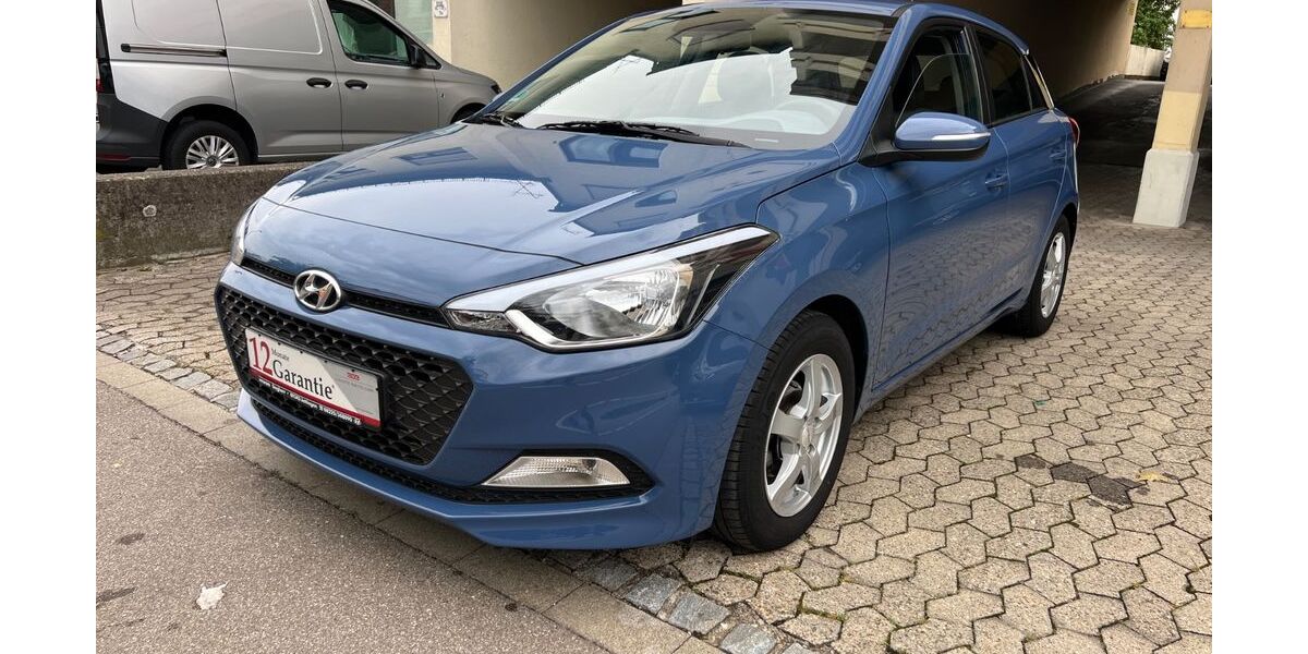 Hyundai i20 71.000 km 9.200 € Senden 89250