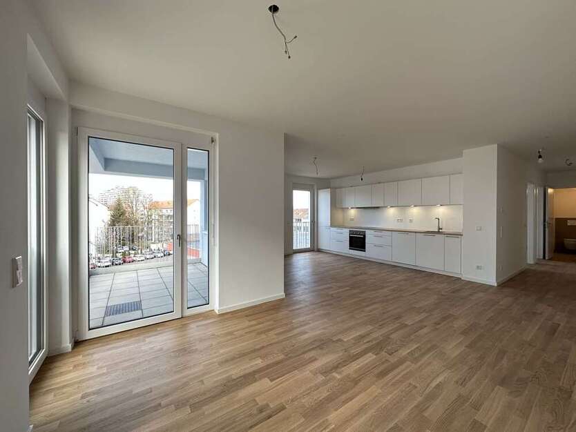 Wohnung zum Mieten in Neu-Ulm 1.428 € 96.41 m²
