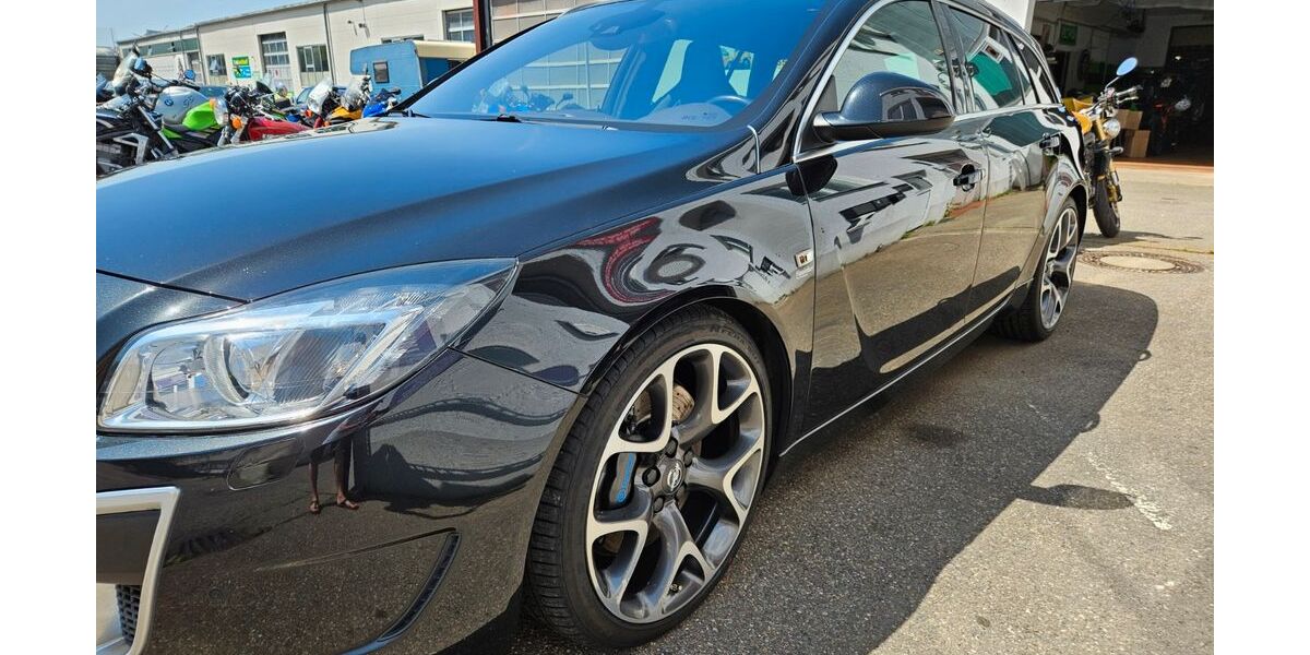 Opel Insignia 179.000 km 11.800 &euro; Laupheim 88471