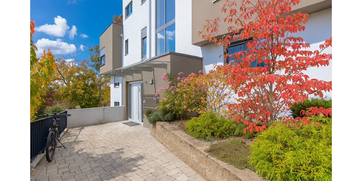 Wohnen am Michelsberg – exklusive Erdgeschosswohnung mit Terrasse 2.5 zimmer