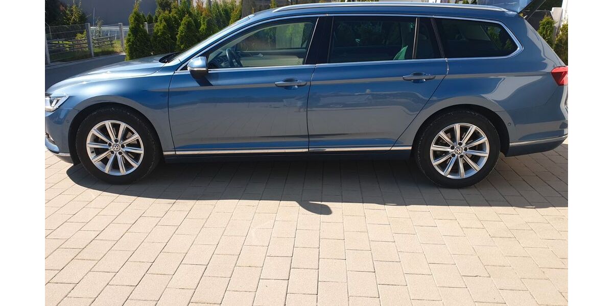 VW Passat 198.960 km 10.900 € Ulm 89075