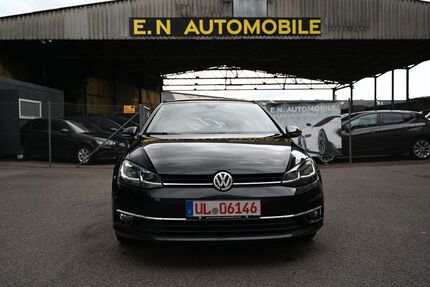 VW Golf 127.800 km 17.900 € Ulm 89077