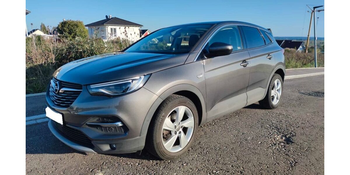 Opel Grandland (X) 83.000 km 14.400 € Sontheim 89567