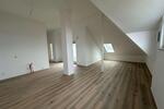 Dachgeschoßwohnung Vöhringen - 4 Zimmer, 121 m&sup2;, 1.578&euro; | Angebot:26443279