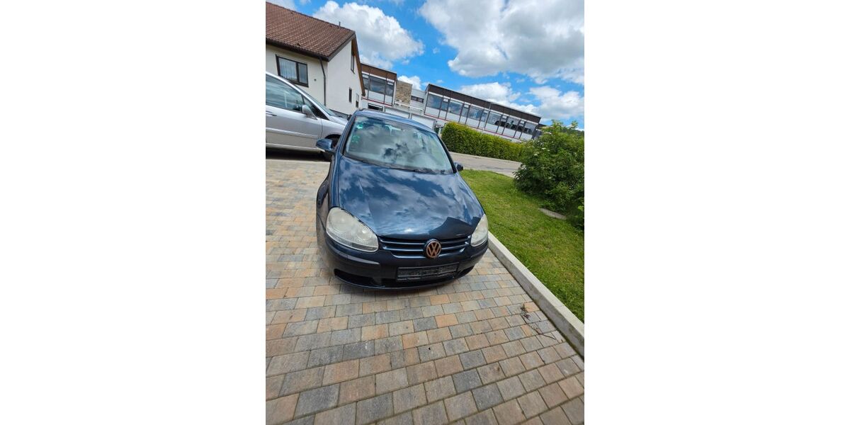 VW Golf 239.000 km 1.300 &euro; Deggingen 73326
