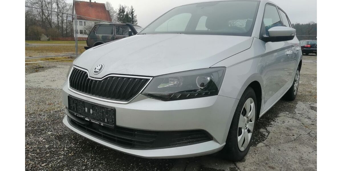 Skoda Fabia 144.000 km 6.990 &euro; Schemmerhofen 88433