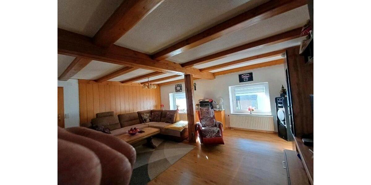 Einfamilienhaus Ehingen (Donau) - 9 Zimmer, 165 m&sup2;, 290.000&euro; | Angebot:26950369