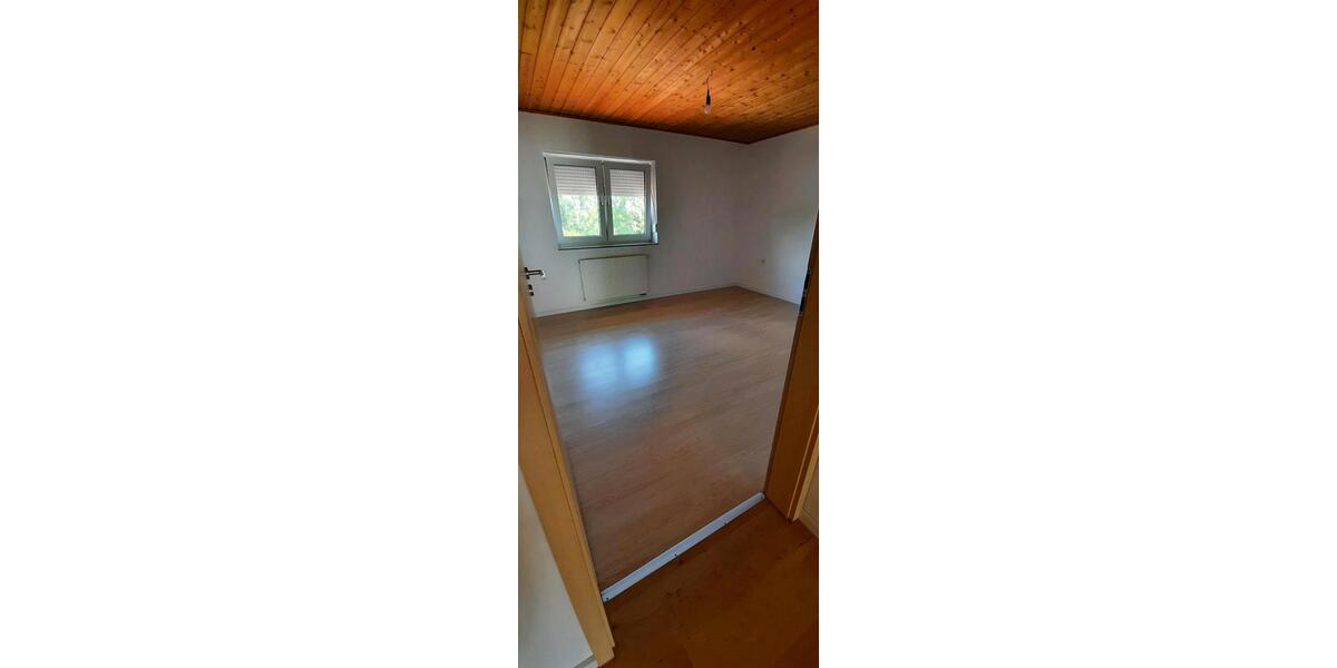Etagenwohnung Schwendi - 3.5 Zimmer, 80 m&sup2;, 700&euro; | Angebot:25723211