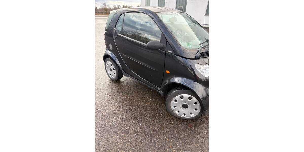Smart forTwo 107.000 km 1.950 &euro; Günzburg 89312