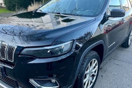 Jeep Cherokee 193.620 km 9.600 &euro; Ulm 89079