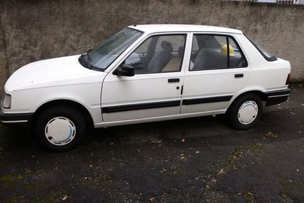 Peugeot 309