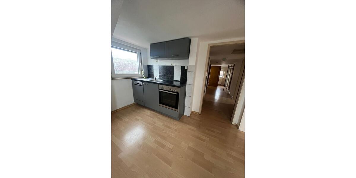 Dachgeschoßwohnung Elchingen Oberelchingen - 3 Zimmer, 60 m&sup2;, 950&euro; | Angebot:26327209