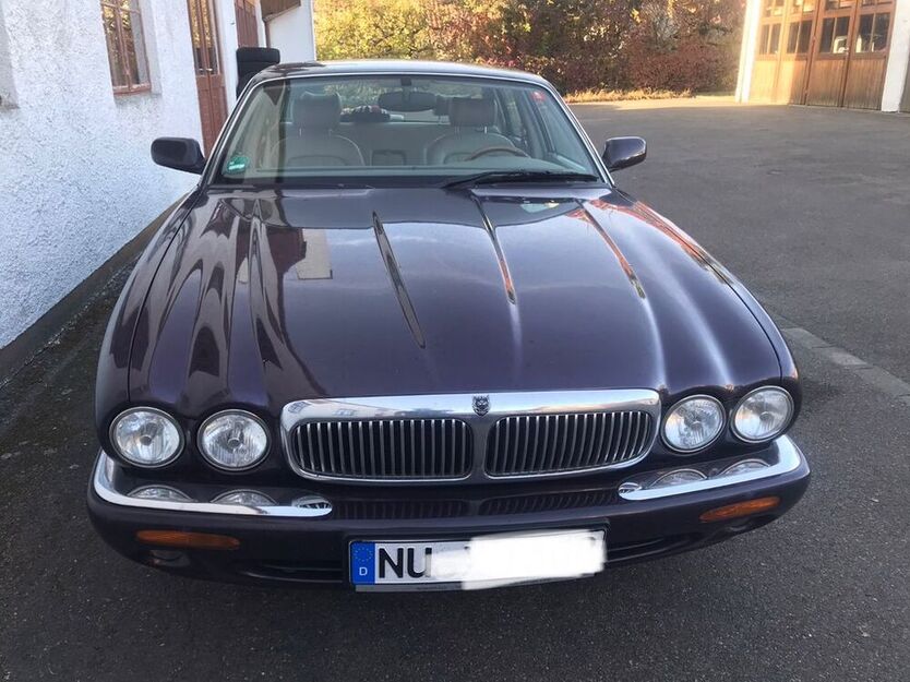 XJ