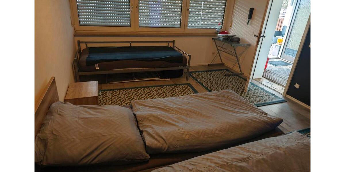 Erdgeschoßwohnung Neuburg an der Kammel - 6 Zimmer, 85 m&sup2;, 400&euro; | Angebot:24465951