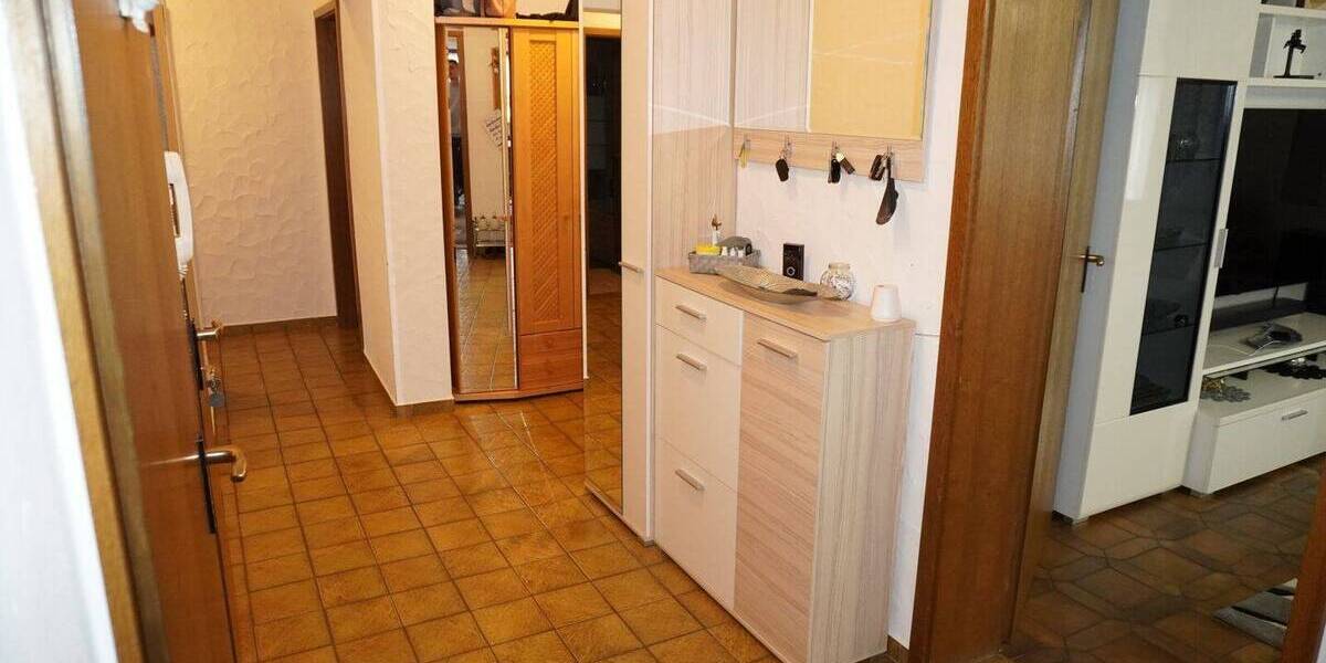 Mehrfamilienhaus, Wohnhaus Ehingen Altsteußlingen - 7 Zimmer, 190 m&sup2;, 535.000&euro; | Angebot:25698081