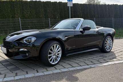 Fiat 124 Spider 21.500 km 19.700 &euro; Buch 89290
