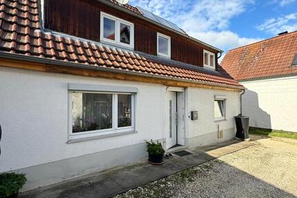 Kleines, renoviertes Einfamilienhaus in Niederstotzingen 5 zimmer