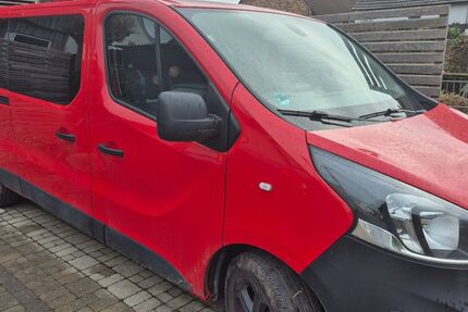Opel Vivaro 98.000 km 21.000 € Weißenhorn 89264