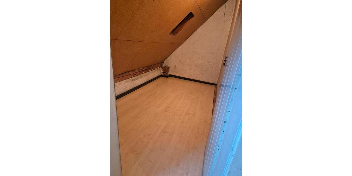 Freistehendes EFH mit Garage in Reisensburg 7 zimmer