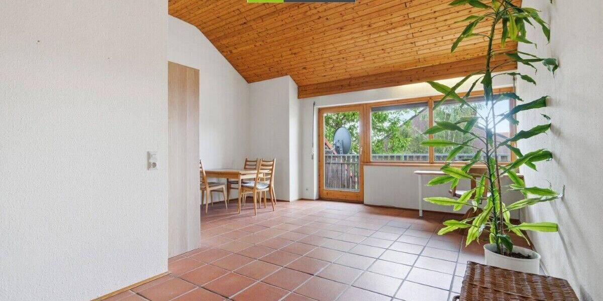 Mehrfamilienhaus, Wohnhaus Neu-Ulm Pfuhl - 6 Zimmer, 199 m&sup2;, 649.000&euro; | Angebot:26891753